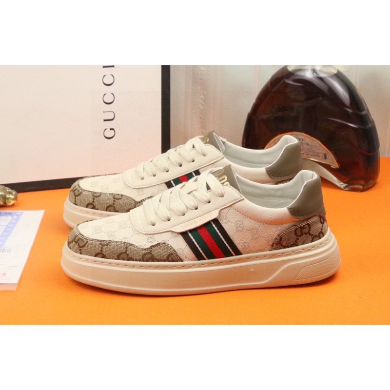 G*u*i casual shoes